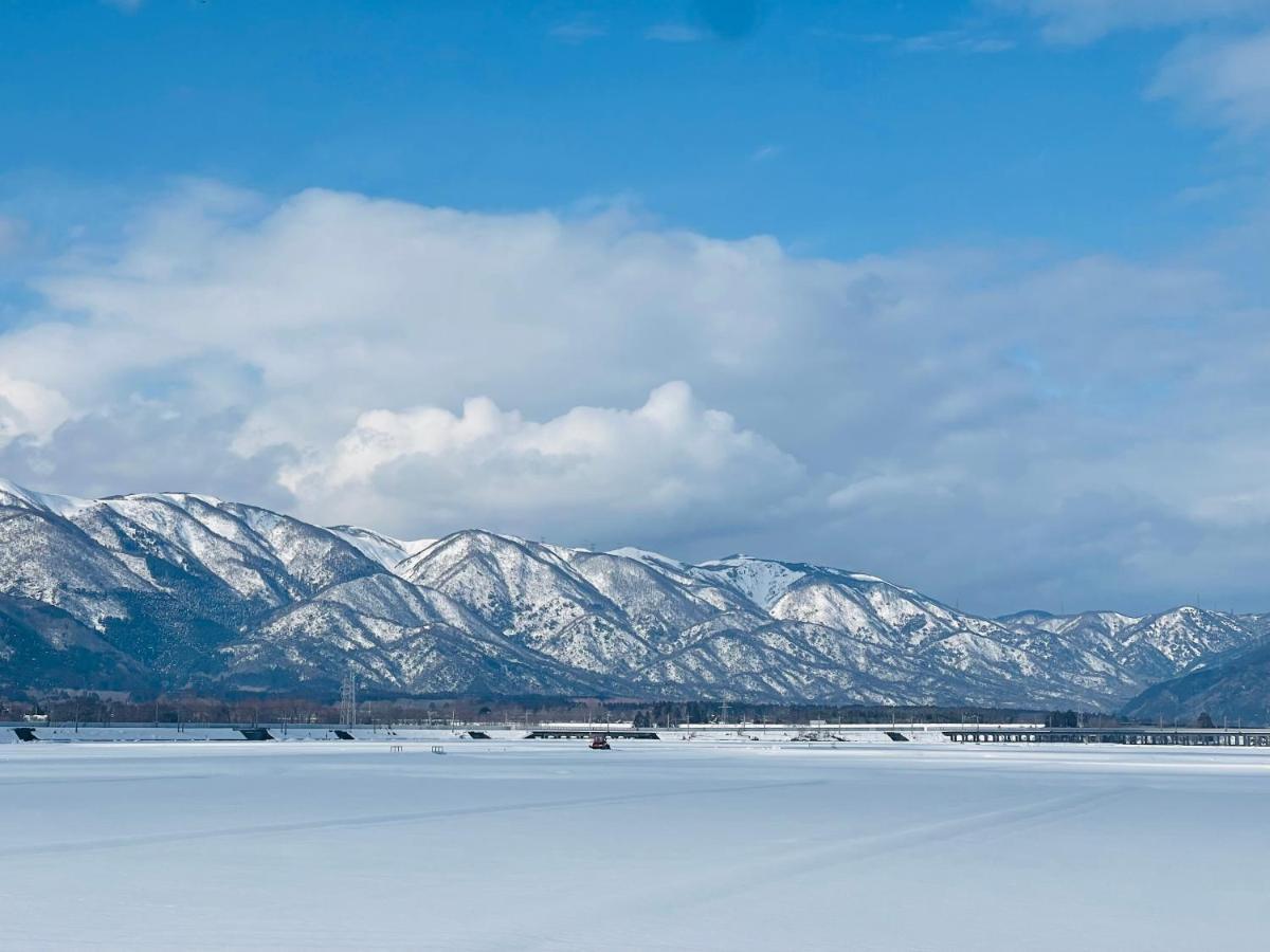 Shiga Biwa Lake Shanshui House Takashima المظهر الخارجي الصورة